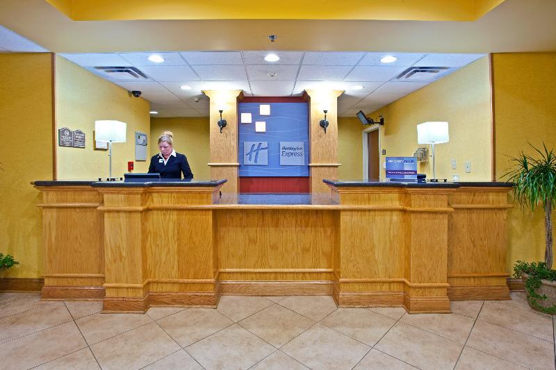 Holiday Inn Express Hotel & Suites Louisville South-Hillview, An Ihg Hotel Экстерьер фото